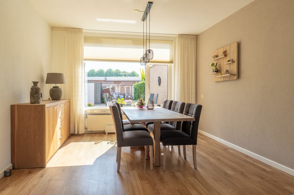 Bernhardstraat 24