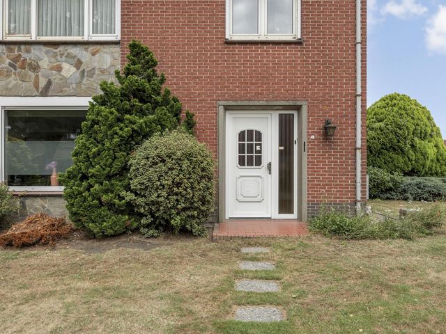Kwaalburg 2, Alphen