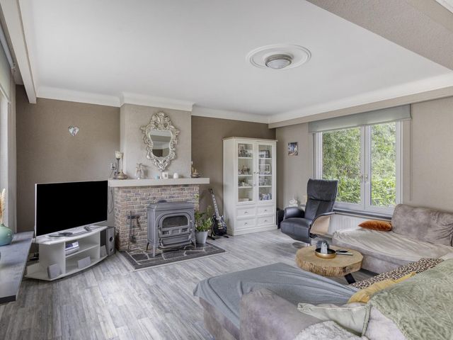 Kwaalburg 2, Alphen
