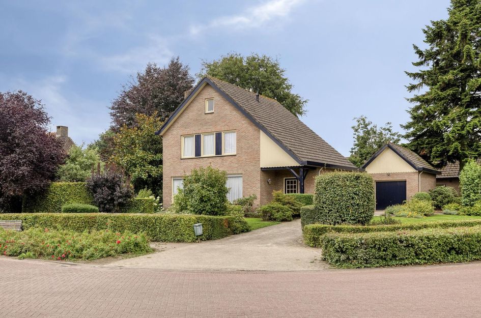 Dorpsstraat 95