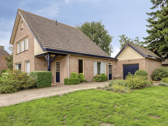 Dorpsstraat 95, Ulicoten