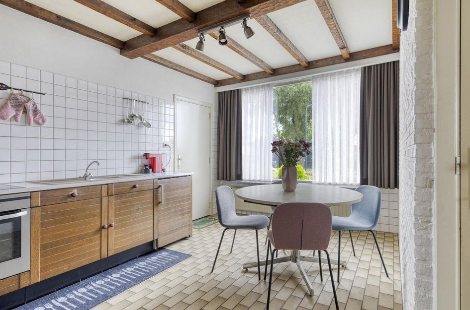 Dorpsstraat 95