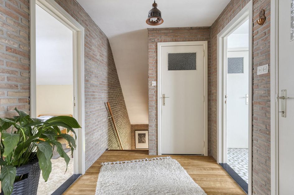Dorpsstraat 95