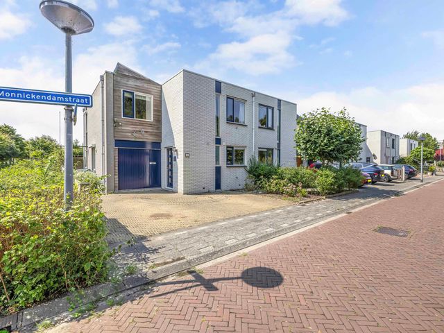 Monnickendamstraat 26, Lelystad