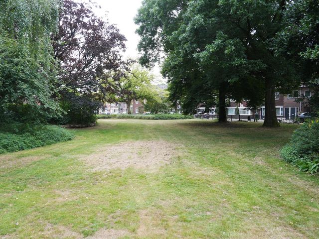 Hagelkruisplein 8, Tilburg