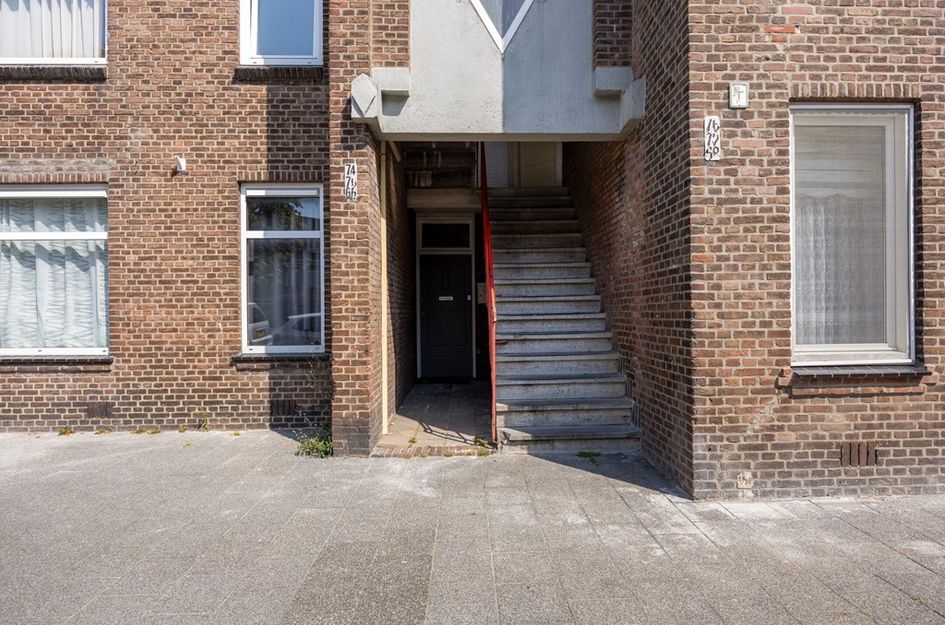Weesperstraat 74