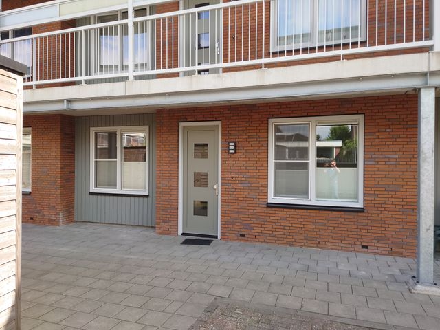 Ike Buorren 11, Drogeham