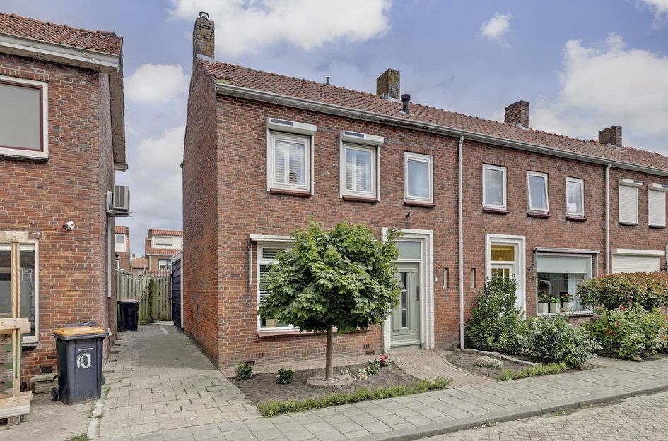 Lijsterbesstraat 8