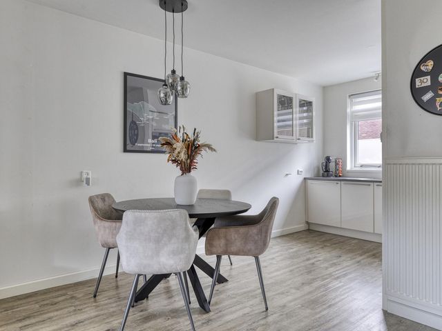Potmeer 10, Steenbergen