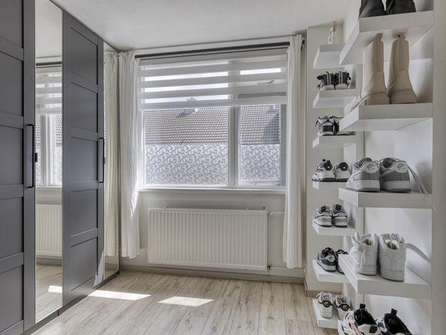Potmeer 10, Steenbergen