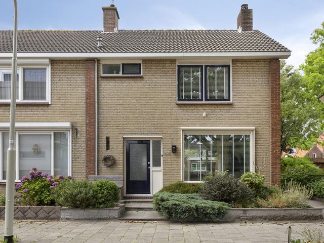 Peter Benoitstraat 19, Bergen Op Zoom