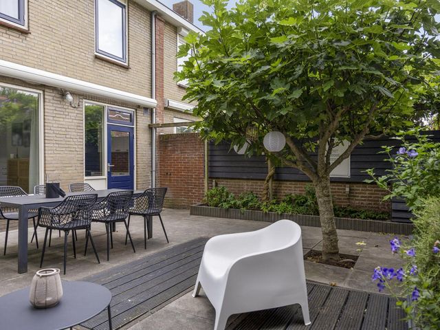 Peter Benoitstraat 19, Bergen Op Zoom