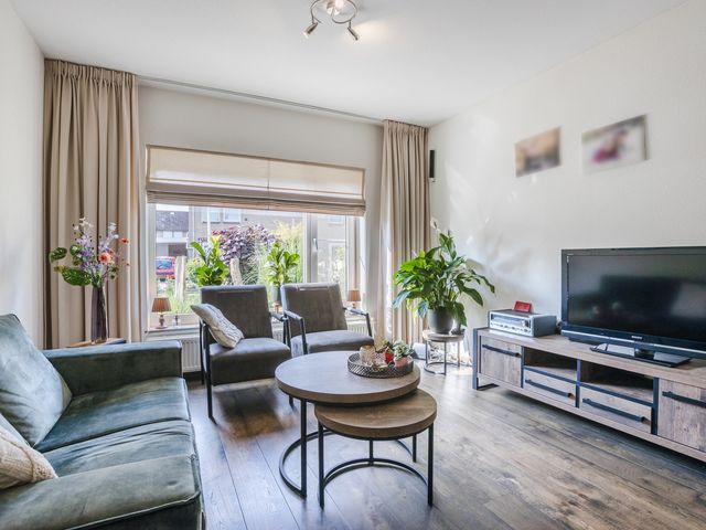 President Kennedystraat 14, Vroomshoop