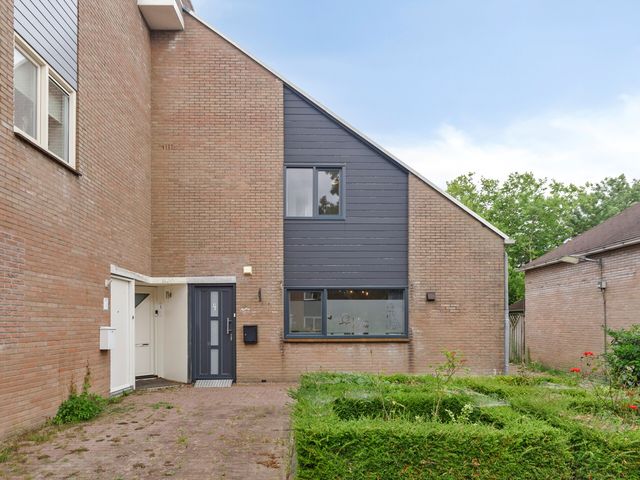 Attleestede 4, Goes