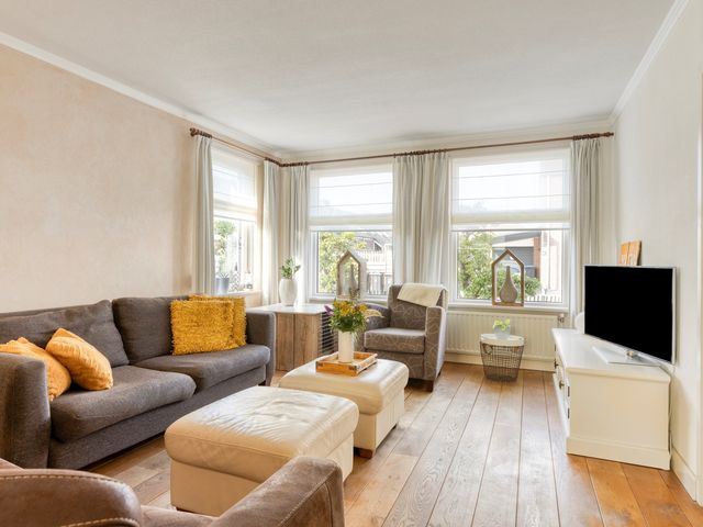Banjaardstraat 88, Lewedorp