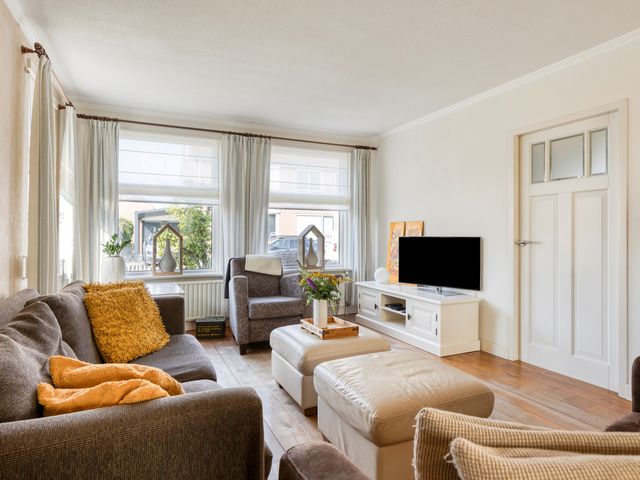 Banjaardstraat 88, Lewedorp