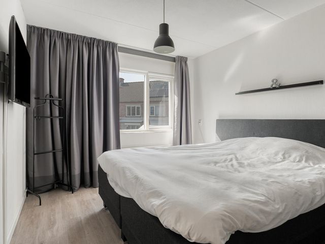 N.J. Hartestraat 11, Terneuzen