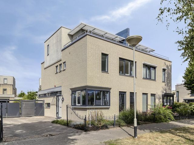 Eikepage 60, Breda
