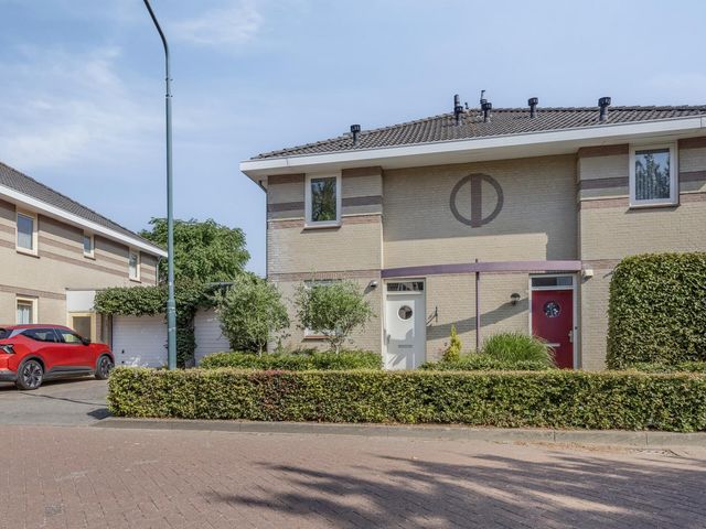 Walkvat 64, Alphen