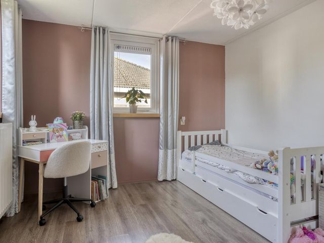 Walkvat 64, Alphen