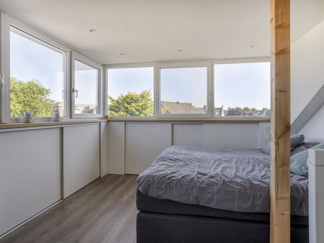 Walkvat 64, Alphen