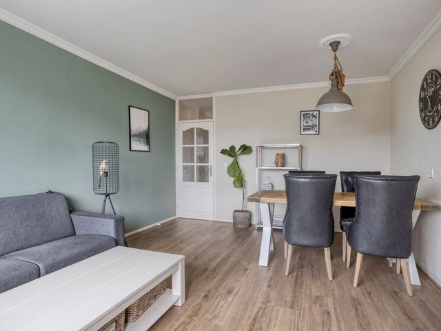 Troelstrastraat 46, Katwijk