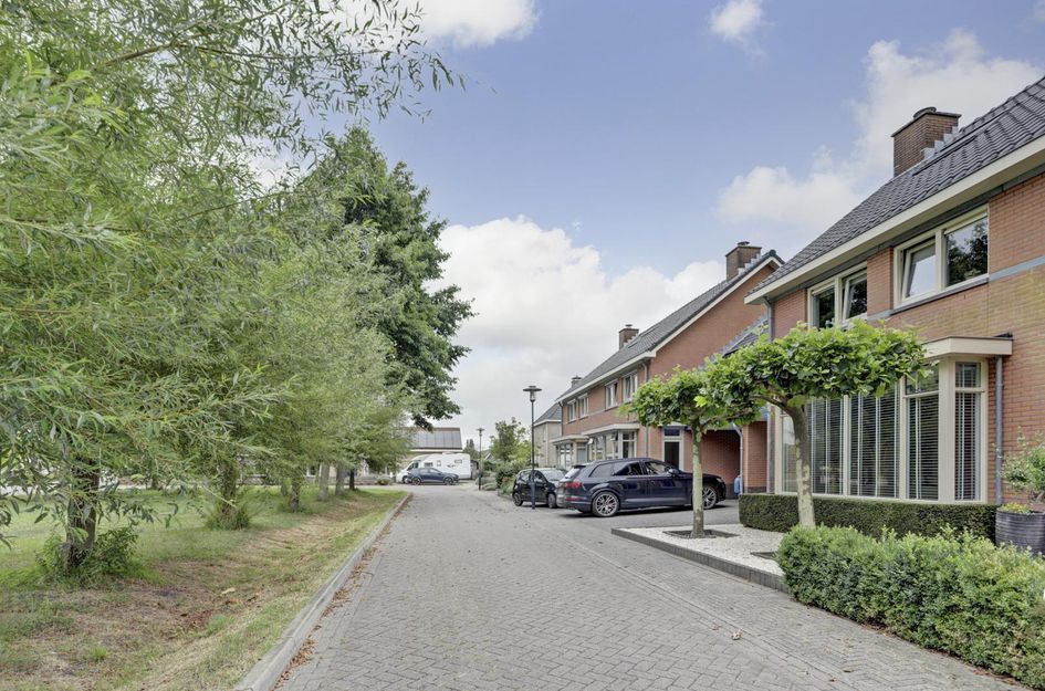 I.G.J.van den Boschstraat 43
