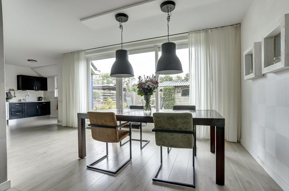 I.G.J.van den Boschstraat 43