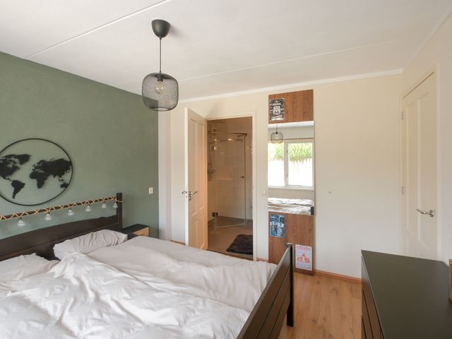 De Notenkraker 42, Almelo