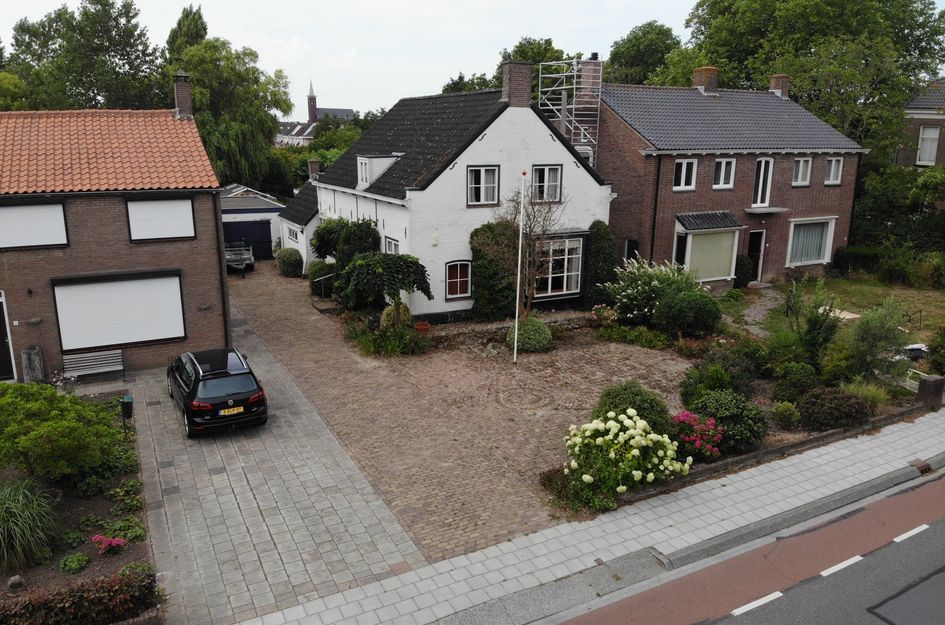 Damstraat 96