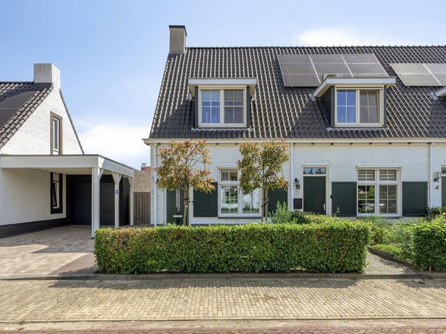 Skimmiastraat 8, 'S-Gravenpolder