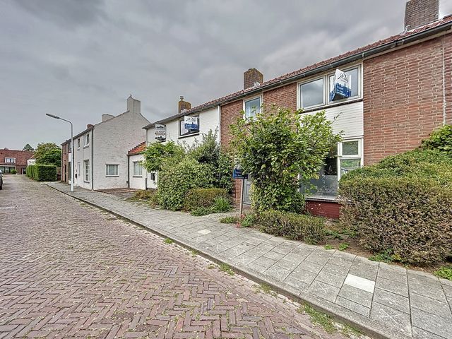 Zegveldstraat 7, Zuidzande