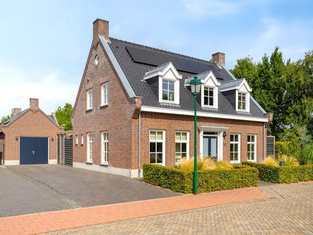 Heiblok 23, Oploo