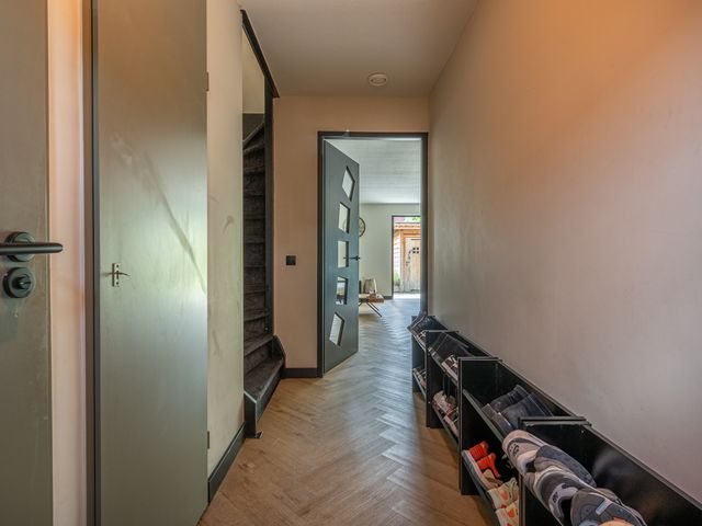 Scharwater 51, Barendrecht