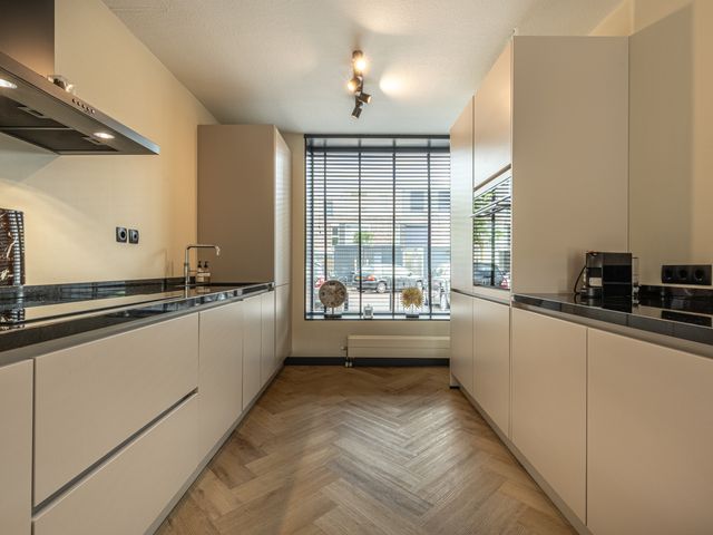 Scharwater 51, Barendrecht