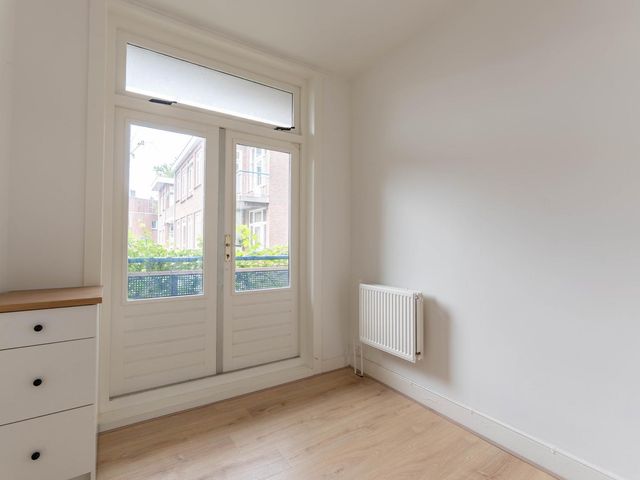 Van Zeggelenlaan 253, 'S-Gravenhage