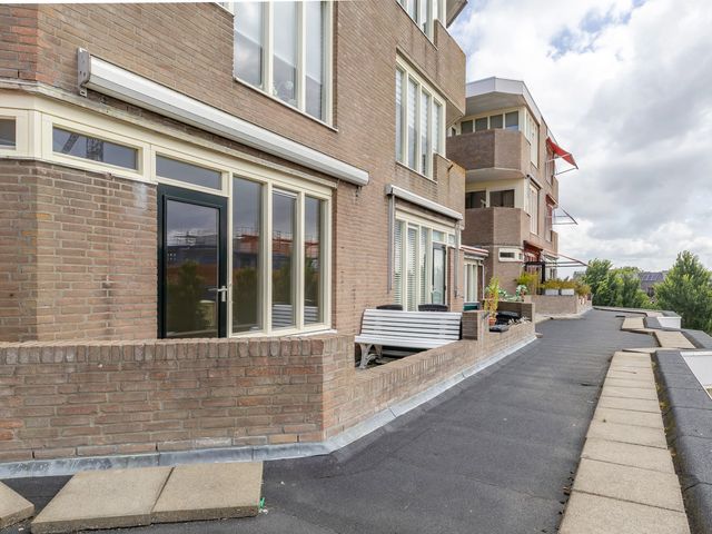 Bernhardplein 84, Den Helder