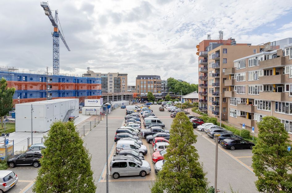 Bernhardplein 84