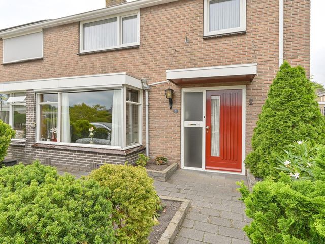 Dokter Broekhoffstraat 2, Hollandscheveld