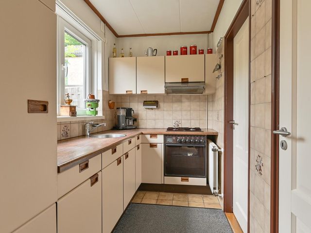 Dokter Broekhoffstraat 2, Hollandscheveld