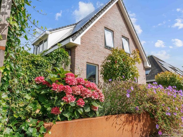 Valeriaan 28, Marum