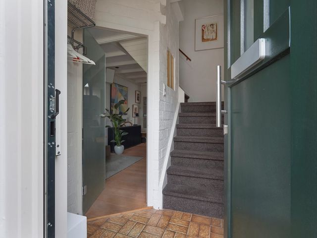 Raam 30, Delft