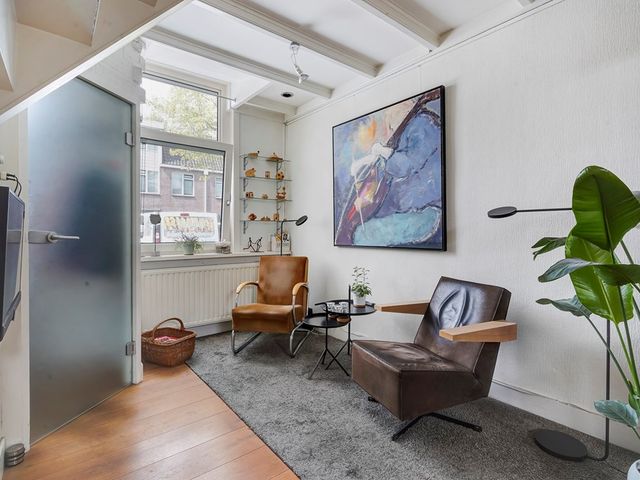 Raam 30, Delft