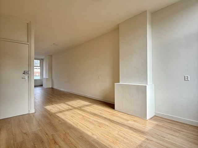 Zwaanshals 264B02, Rotterdam