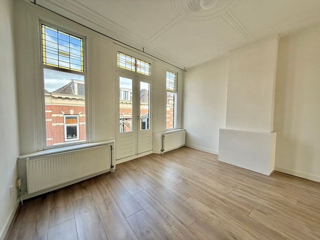 Zwaanshals 264B02, Rotterdam