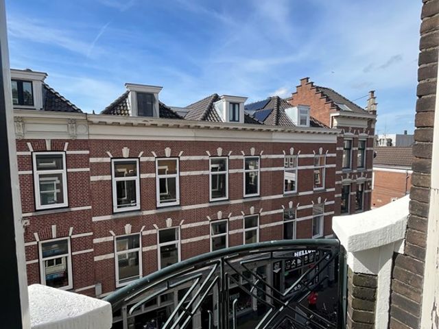 Zwaanshals 264B02, Rotterdam