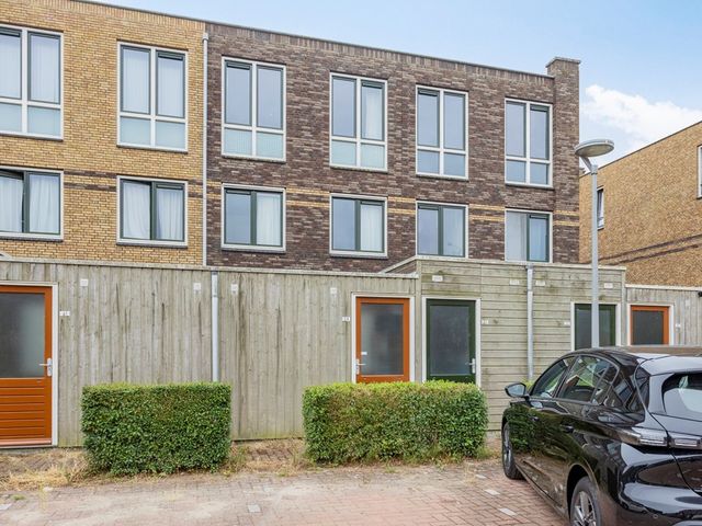Osirispad 59, Almere