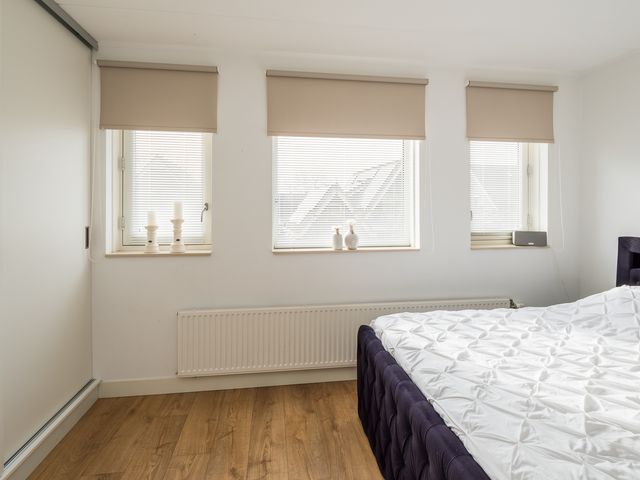 De Hoenderkampen 24, Hellouw