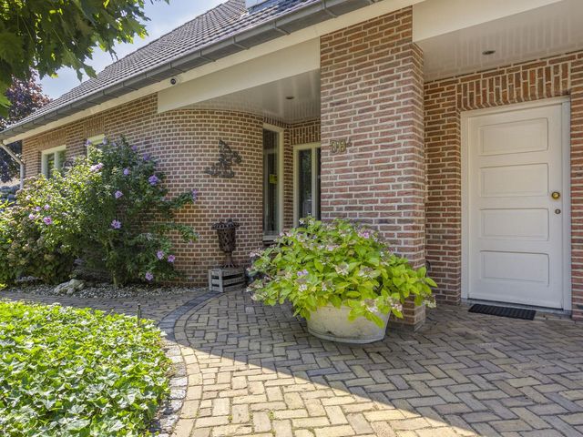 Broekhoek 38a, Heesch