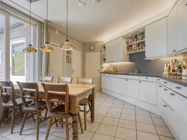 Broekhoek 38a, Heesch